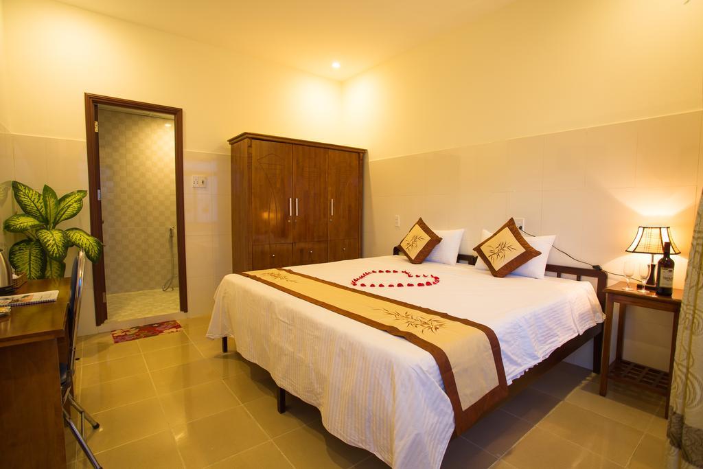 Holy Land Homestay ฮอยอัน ภายนอก รูปภาพ