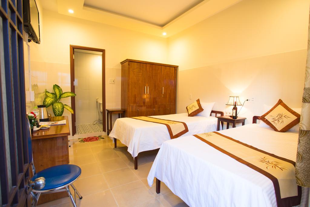 Holy Land Homestay ฮอยอัน ภายนอก รูปภาพ